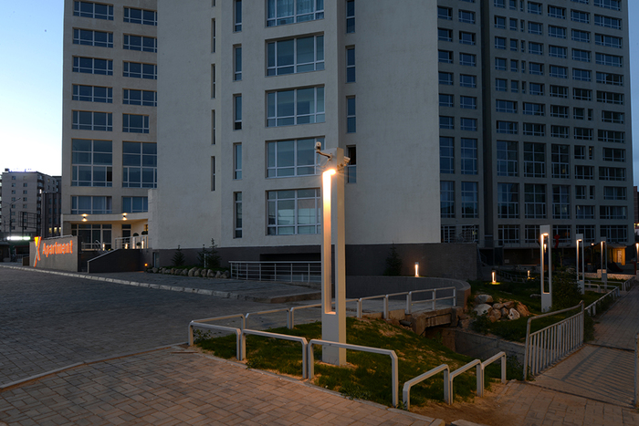 Залуусын хотхон “X-Apartment”