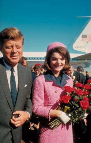 1963 оны арваннэгдүгээр сарын 22. Ерөнхийлөгч амь үрэгдэхээс хэдхэн цагийн өмнө