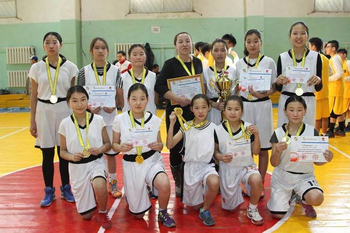 Охидын U13 нас: Алтан медаль Н.Саранцэцэг дасгалжуулагчтай 60-р сургууль
