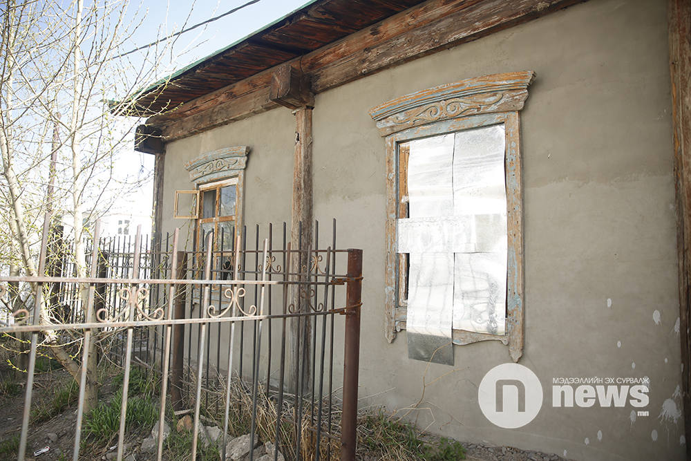 Удирдлагын академийн мужааны байраар ашиглаж байсан өргөө.