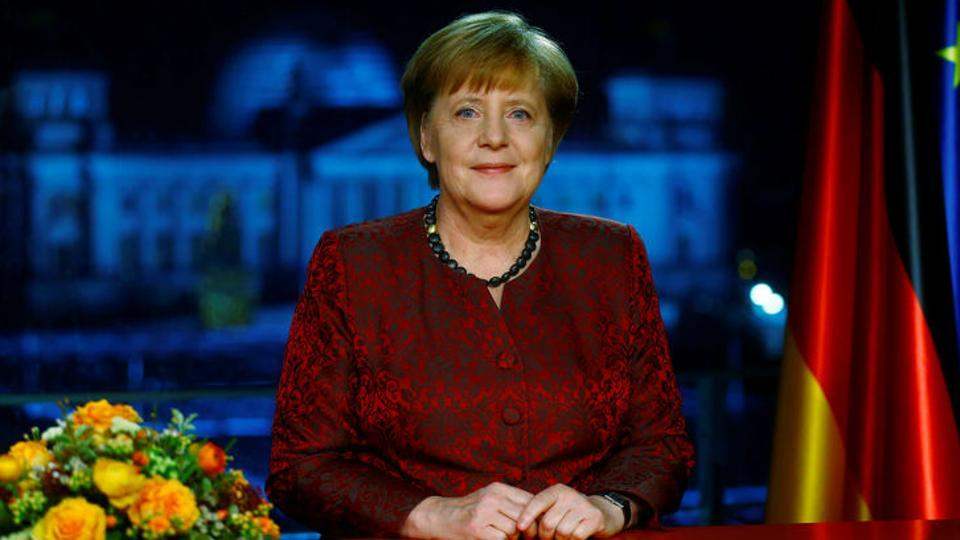 Германы канцлер Ангела Меркель