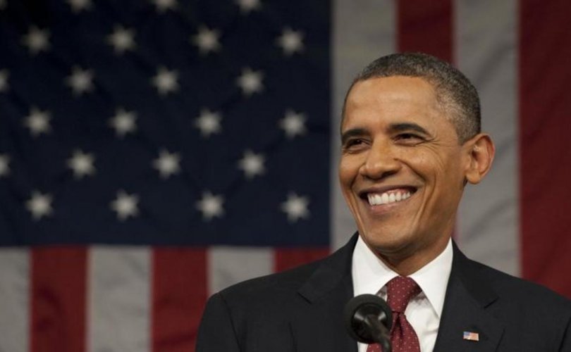 Барак Обама тэргүүтэй 500 америкийг ОХУ-д нэвтрэхийг хориглов
