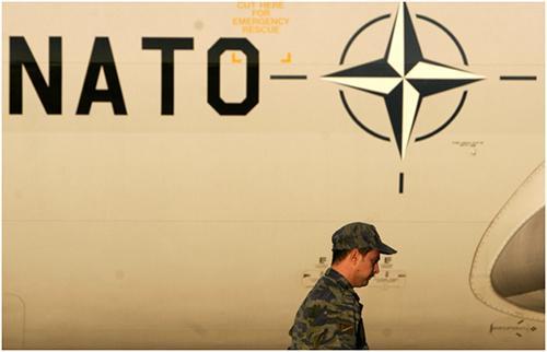 НАТО Оросыг дайсан гэж нэрлэв