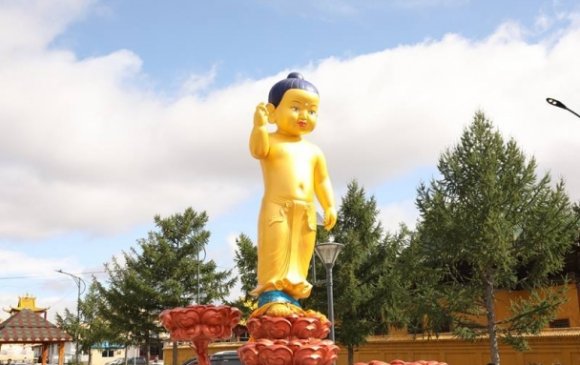 “Бяцхан Будда” Монголд мэндэллээ