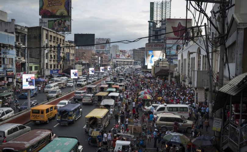 Филиппинд нэг өдрийн дотор 26 хүнийг хөнөөжээ