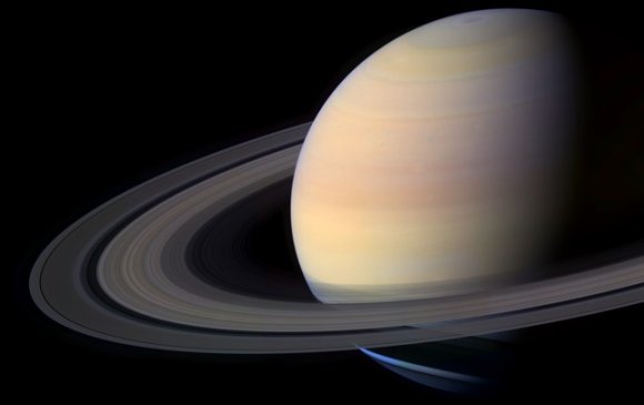 Cassini Санчирын нууцыг тайлсаар байна