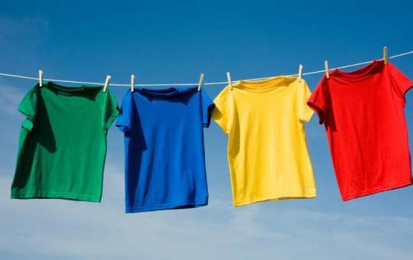 Өнгөө алдсан хувцас хэрэглэлийнхээ өнгийг сэргээх 9 арга