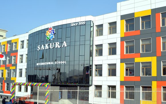 Сакура олон улсын сургууль хорь дахь жилдээ шинэ барилгаар сургуулиа гоёлоо