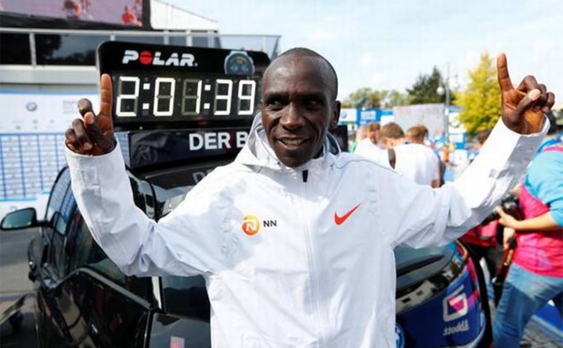 Кенийн тамирчин марафоны шинэ рекорд тогтоолоо