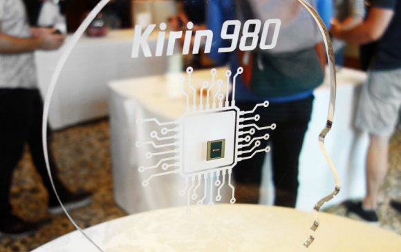 Huawei дэлхийн хамгийн хүчтэй Kirin-980 процессор танилцууллаа