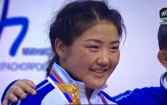 Алтан медалиа хураалгаснаас болж, Монголын амжилт ухрав