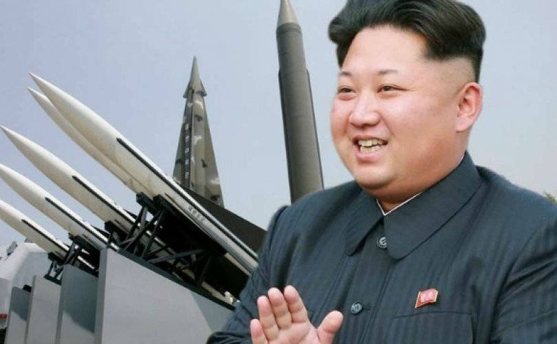 Хойд Солонгос пуужингуудаа нууж байна гэв