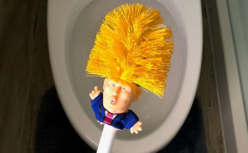 Дональд Трамп жорлон угаадаг болжээ