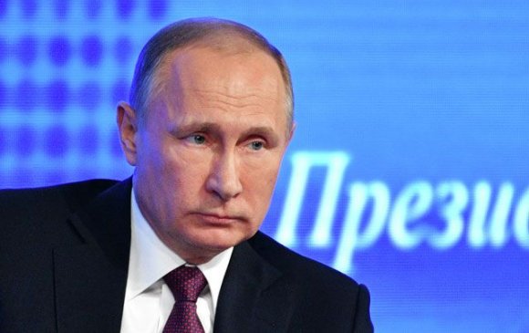 Путины хэвлэлийн хурлыг 1702 сэтгүүлч сурвалжилна