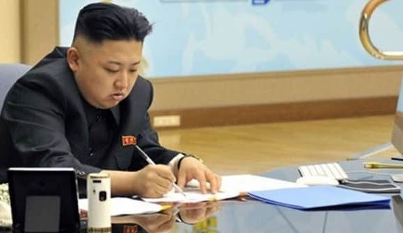Ким Жон Ун Өмнөд Солонгосын Ерөнхийлөгчид захидал илгээжээ