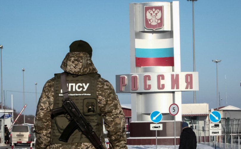 Украин: Орос эрчүүдийг хилээрээ нэвтрүүлэхгүй