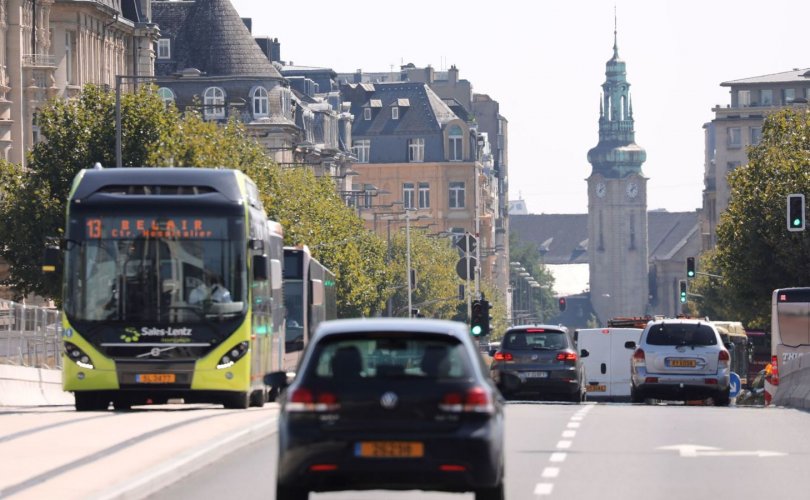 Люксембург нийтийн тээврийг үнэгүй болгох анхны улс болно