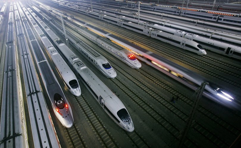 Хятад улс 2020 он гэхэд 30 мянган км галт тэрэгний замтай болно