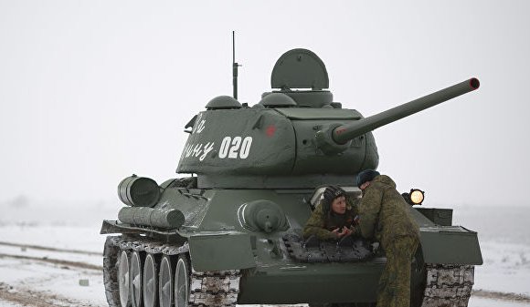 30 ширхэг Т-34 танкийг Лаосоос Орост авчирчээ