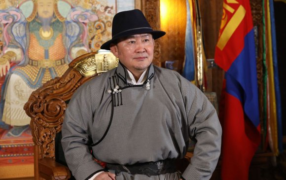 Монгол Улсын Ерөнхийлөгч Х.Баттулга сар шинийн мэндчилгээ дэвшүүллээ