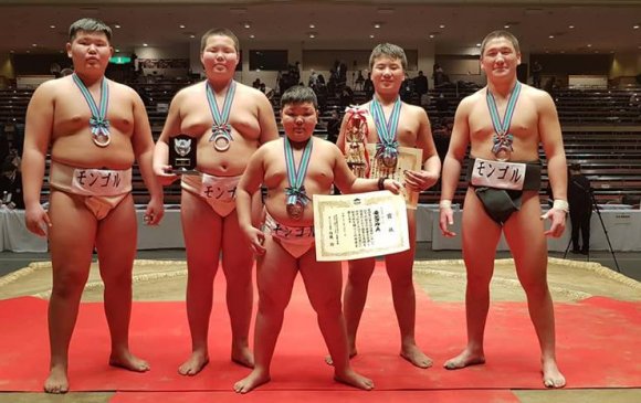 “Хакүхо цом”-оос Монголын баг алт, хүрэл медаль хүртэв