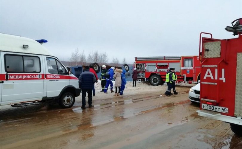 Орост автобус онхолдож, долоон хүн нас баржээ
