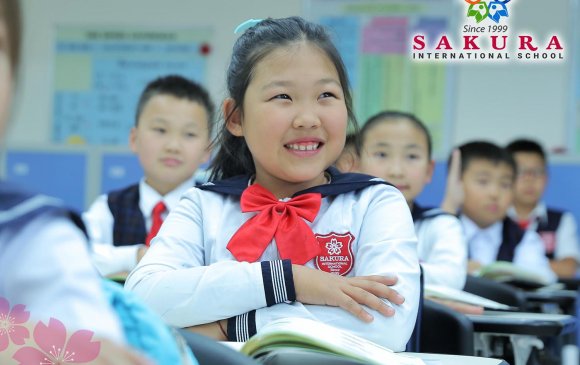 Монголд дэлбээлсэн “Сакура” олон улсын сургууль шинэ элсэлтээ нэмэлтээр авч байна