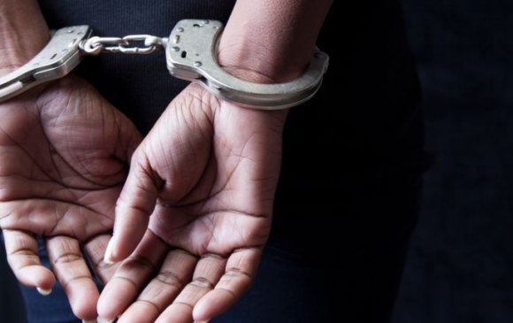 Шри-Ланкад монгол эмэгтэйг дээрмийн хэргээр баривчилжээ