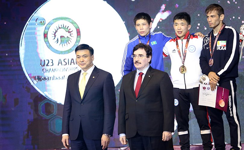 “U23” чөлөөт, сонгомол бөхийн Ази тивийн аварга шалгаруулах тэмцээн эхэллээ