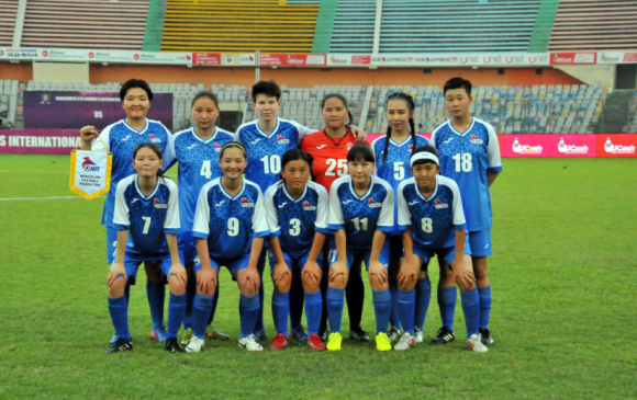 Монгол охид хөл бөмбөгийн олон улсын тэмцээнээс анхны хожлоо авлаа