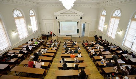 Москвад 20 мянган иргэн сайн дураар цээж бичгийн шалгалт өглөө