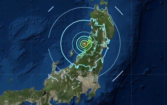 Японд 6,7 магнитутын хүчтэй газар хөдөлж, цунамигийн дохио өгөв