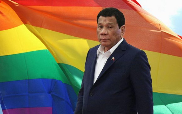 Филиппиний Ерөнхийлөгч өөрийгөө ижил хүйстэн байсныг зарлажээ