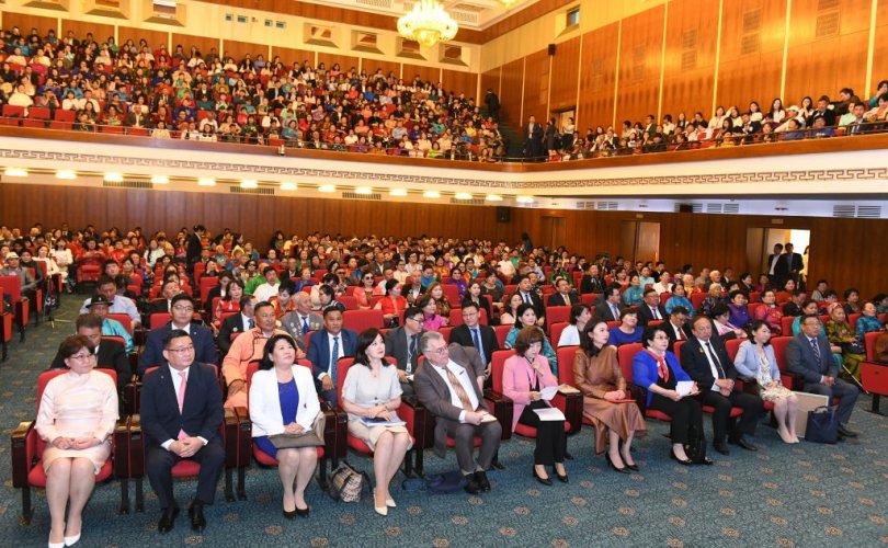 Монгол Улсын Ерөнхийлөгчийн ивээл дор 1000 донорын чуулган боллоо