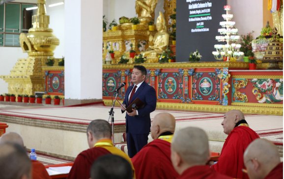 Ерөнхийлөгч Азийн буддистуудын энх тайвны бага хуралд оролцогчдод мэндчилгээ дэвшүүллээ
