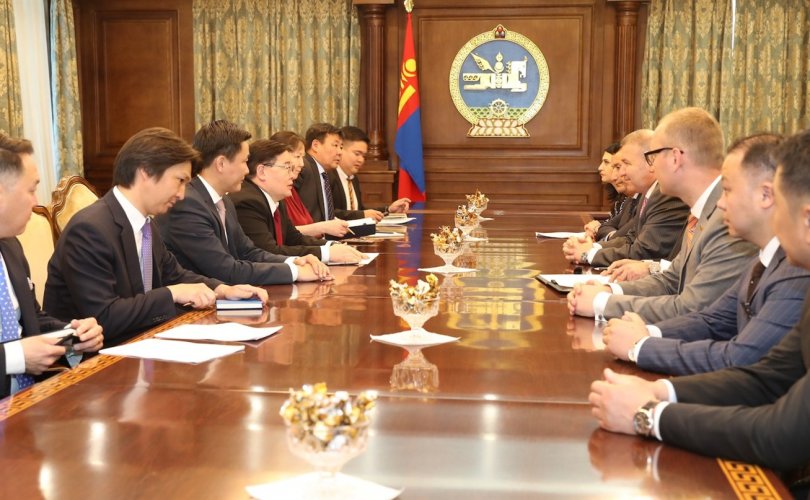 Бүгд Найрамдах Армен Улсын парламентын төлөөлөгчдийг хүлээн авч уулзлаа