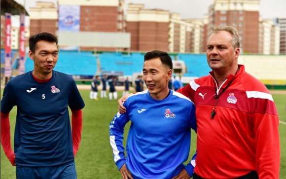 Монголын хөлбөмбөгийн шигшээ түүхэн амжилт үзүүлэв