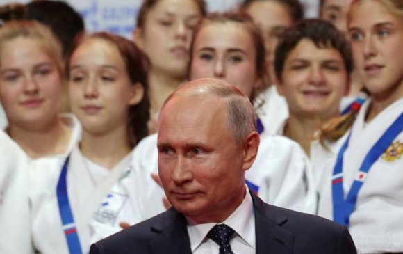 Путин АНУ-ын хүсэлтээр Оросын иргэнийг баривчилсан Италийг буруутгав