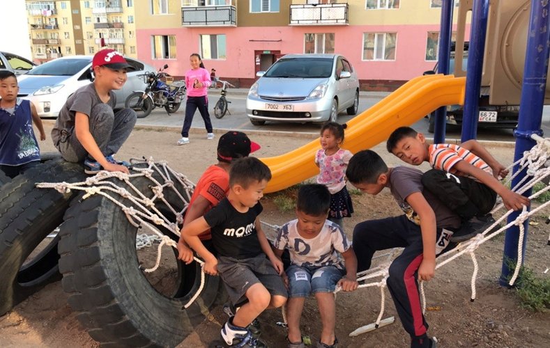 Тайваньчууд Чойр хотод хүүхдийн эко тоглоомын талбай байгуулж байна
