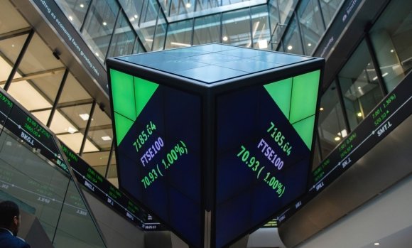 Хонгконгийн хөрөнгийн бирж Лондоны биржийг худалдаж авах уу?