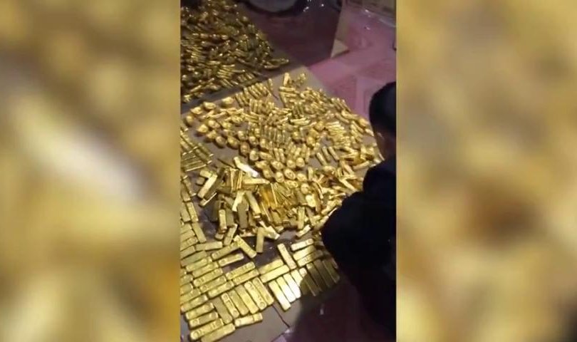 Хятадын албан тушаалтан асан зоорийн давхартаа 13 тонн алт нуусан байжээ
