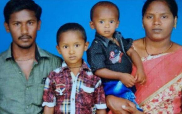 Энэтхэгт худагт унасан хоёр настай хүүгийн цогцсыг олжээ