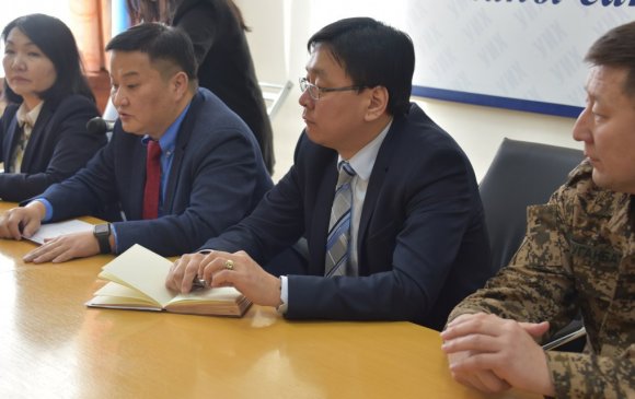 УИХ-ын Тамгын газрын удирдлагууд “Монголын үндэсний фронт” хөдөлгөөний төлөөллийг хүлээн авч уулзав