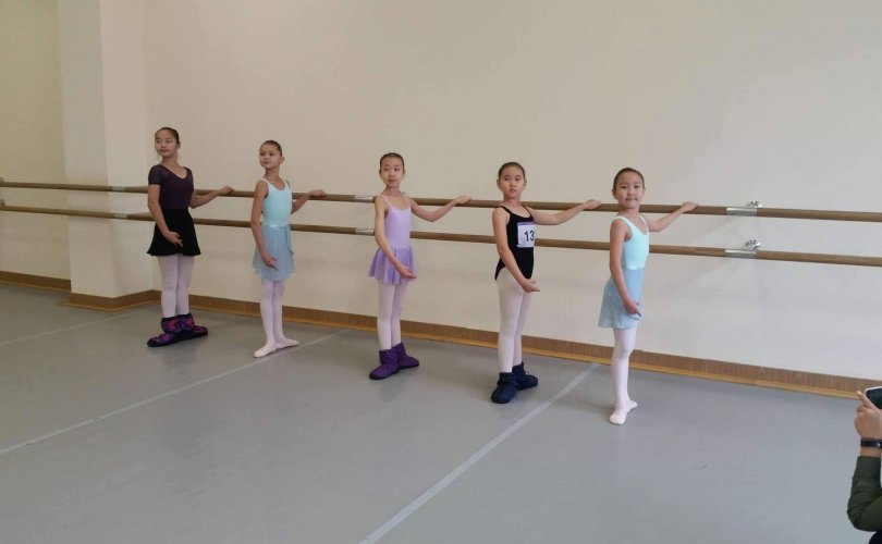 Бяцхан балетчид ОХУ-ын тэмцээнээс медаль хүртжээ