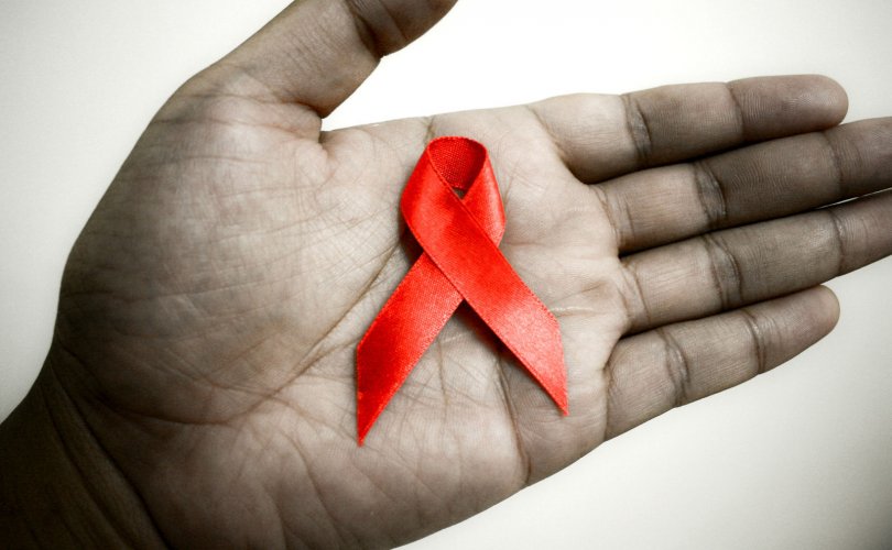 Улсын хэмжээнд 281 хүн ХДХВ-ын халдвартай