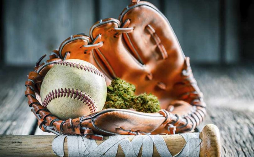 MLB марихуаныг хориотой эмийн жагсаалтаас хаслаа