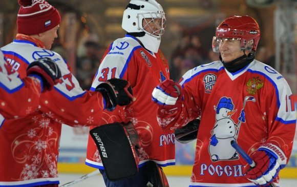 Путины баг хоккейн лигт ялалт байгууллаа