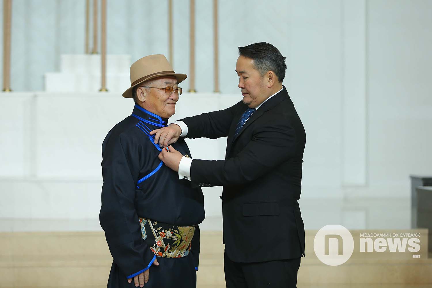 Монгол Улсын Ерөнхийлөгчийн зарлигаар Төрийн дээд одон, медаль гардуулах ёслол (20)
