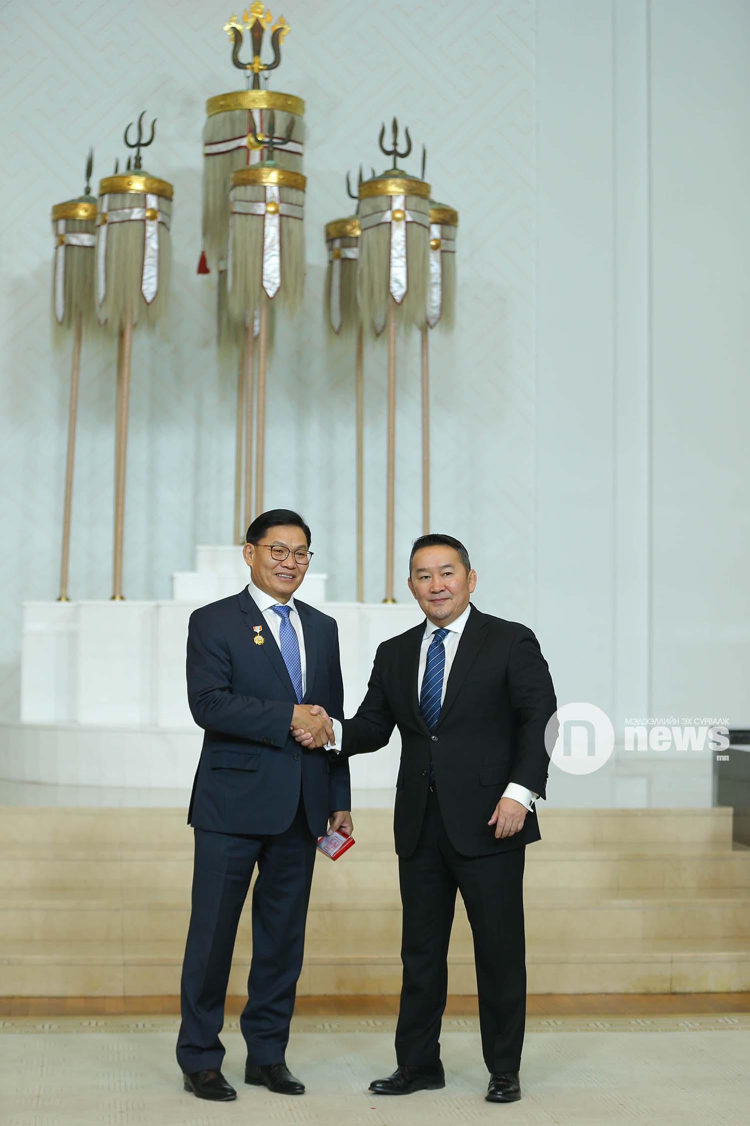Монгол Улсын Ерөнхийлөгчийн зарлигаар Төрийн дээд одон, медаль гардуулах ёслол (59)