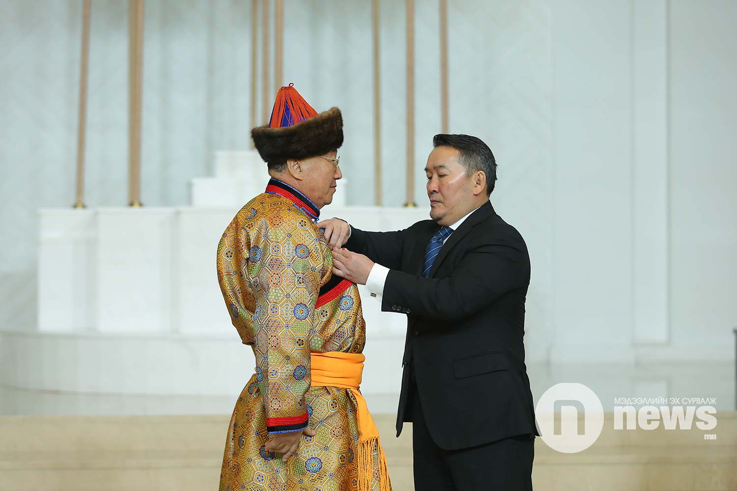 Монгол Улсын Ерөнхийлөгчийн зарлигаар Төрийн дээд одон, медаль гардуулах ёслол (8)